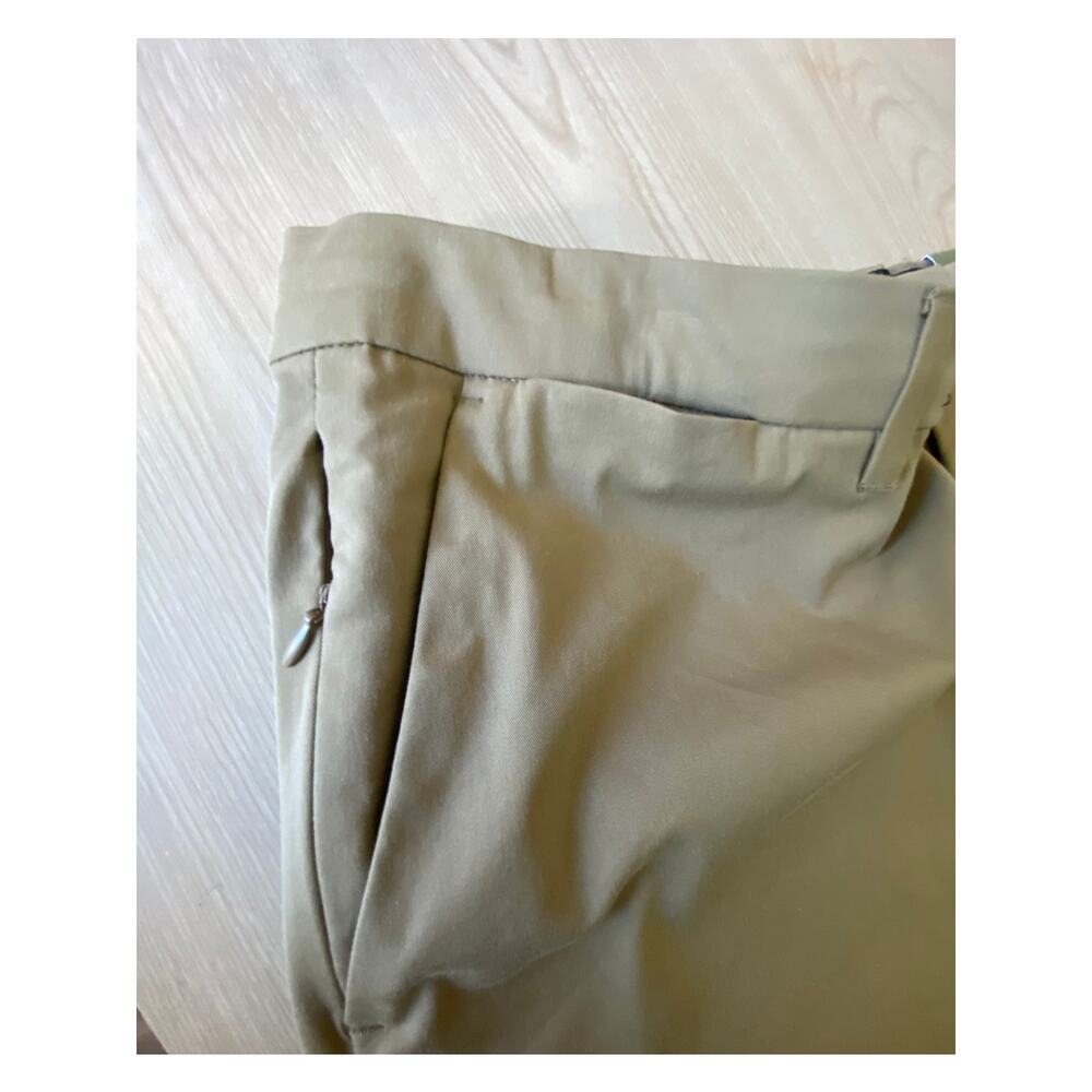 Goodfellow & Co Tech Shorts Men 40 Tan Wrinkle Resistant Stretch Waist Band NWT - Picture 3 of 12